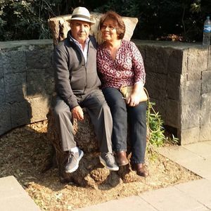 Meet your Posher, Gloria